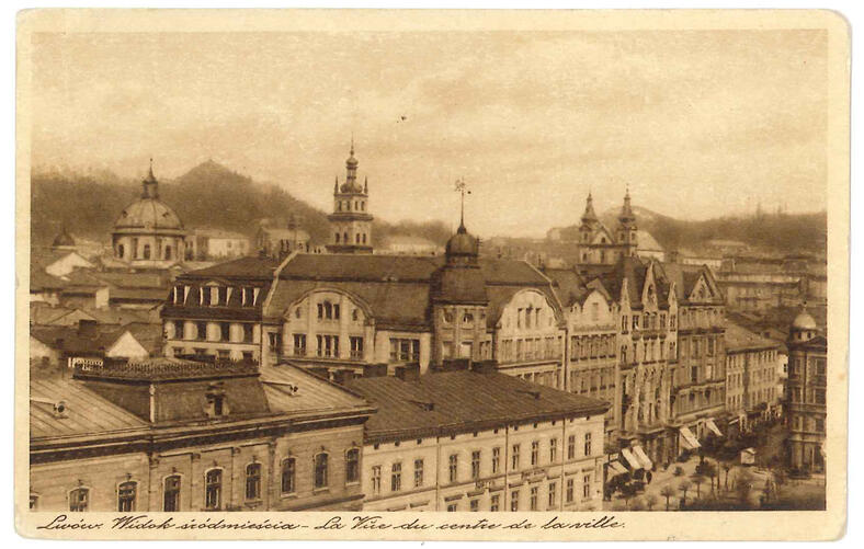 P 003 Lwów Widok śródmieścia