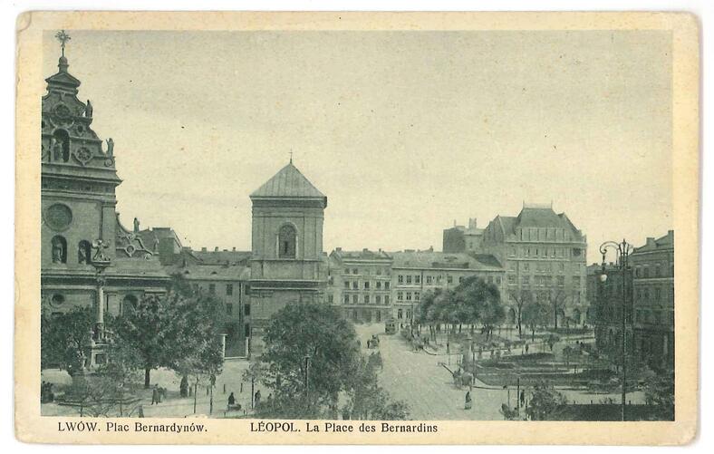 P 120 Lwów Plac Bernardynów